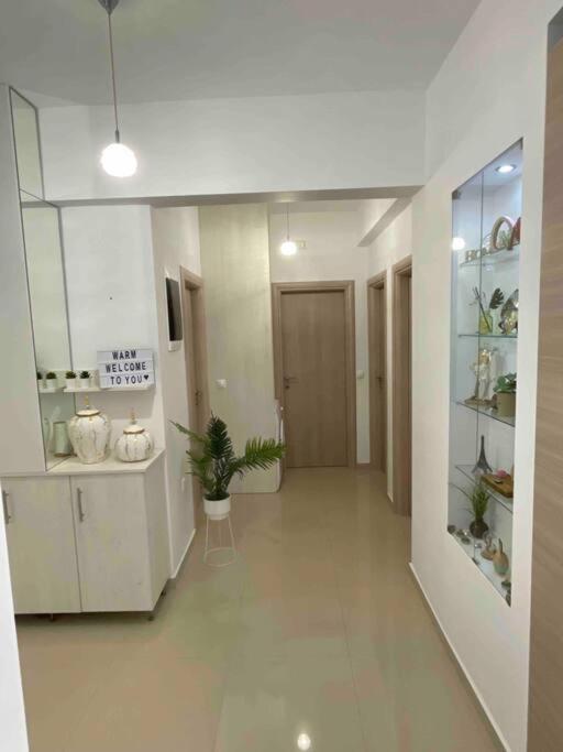 The Cosy Nest - Breakfast Lncluded Apartment Rhodes City Exterior photo